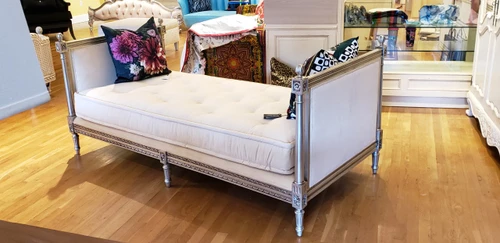 Louis XVI Daybed, Silverleaf