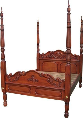 Colonial Four Poster Bed in Mahogany