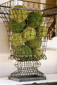 BELLE JARDIN PLANTER
