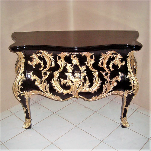 BAROQUE CHEST, Black and Gold