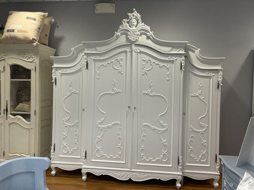 MARIE ANTOINETTE WIDE ARMOIRE WHITE