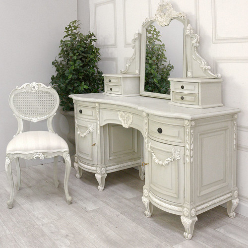 French antique vanity table set