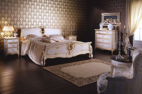 Louis XVI Bed, white and Gold