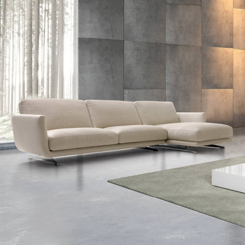 SLIM SECTIONAL SOFA WITH CHAISE