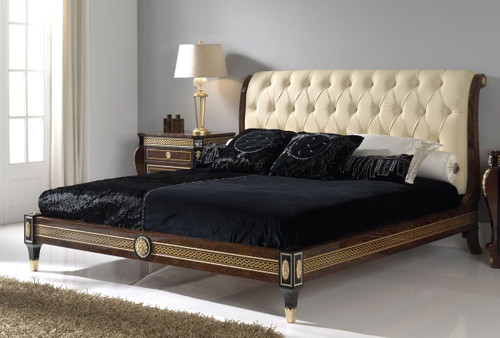 CLASSIC ITALIAN BED