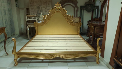 VERSAILLES LOUIS XV PLATFORM BED, GOLD LEAF
