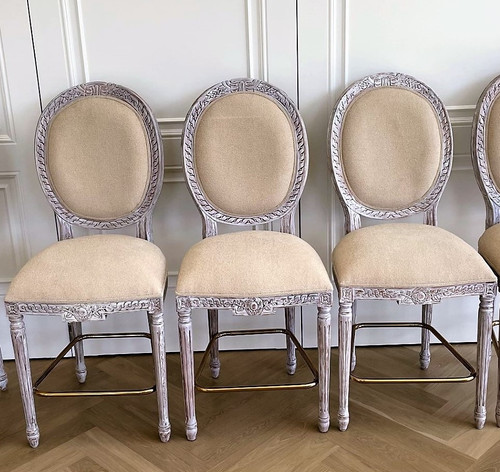 BARSTOOLS WHITEWASH BARSTOOLS WHITEWASH