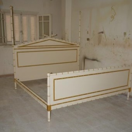 ALASKAN KING 2 POSTER BED FRAME CREAM AND GOLD