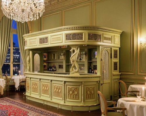 LIME GREEN AND GOLD VICTORIAN CANOPY BAR