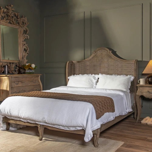 PROVANCE RATTAN RECLAIMED OAK BED