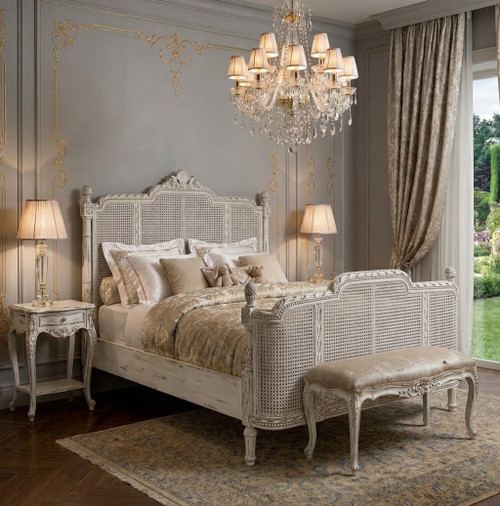 FRENCH COUNTRY RATTAN BED, ANTIQUE WHITE SCRATCH