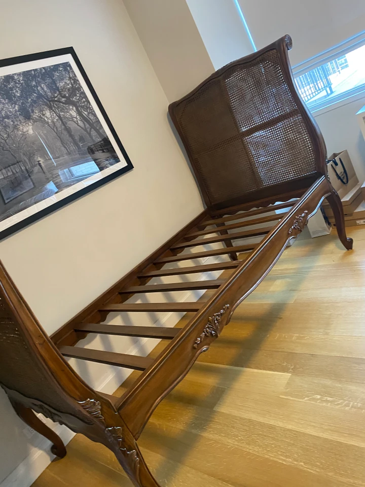 FRENCH TRUNDLE DAYBED