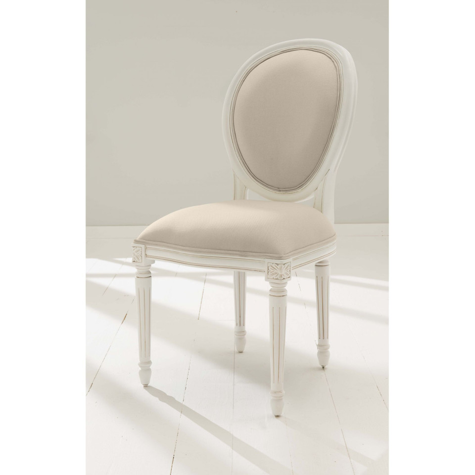 Round Antique Dining Table and Chair Set