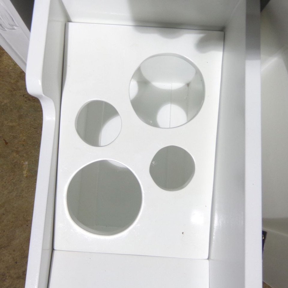 Chateau De Versailles Vanity Table Set, White