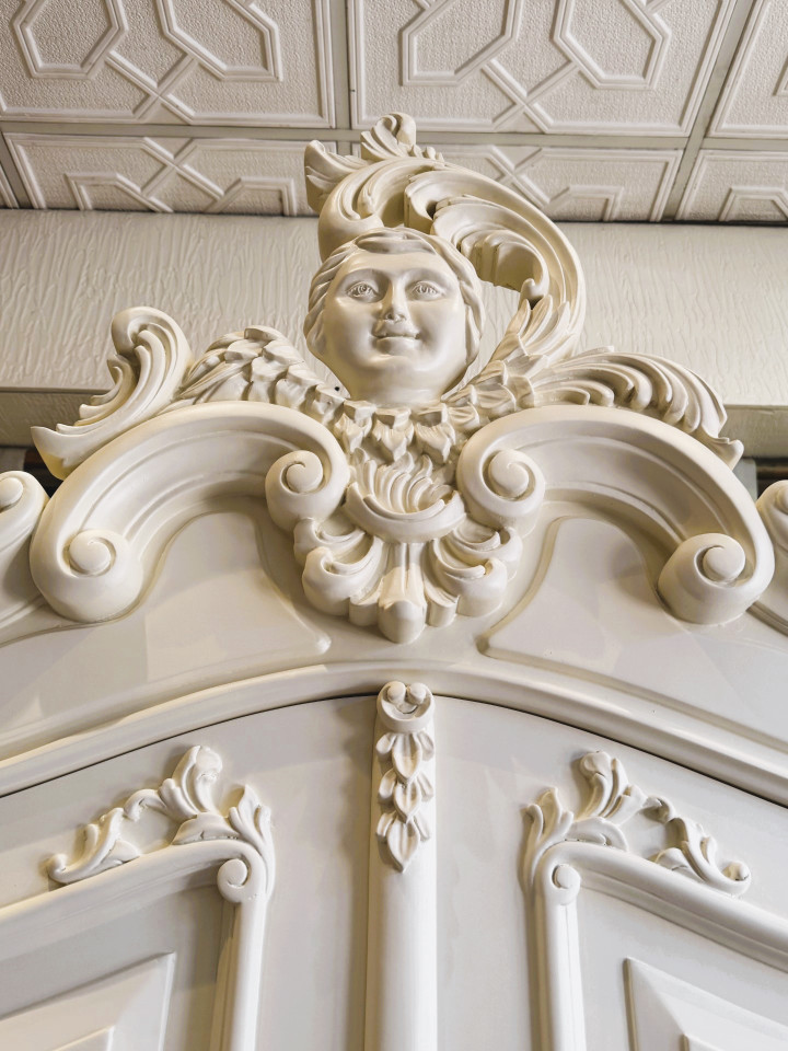 Marie Antoinette Armoire, Ivory