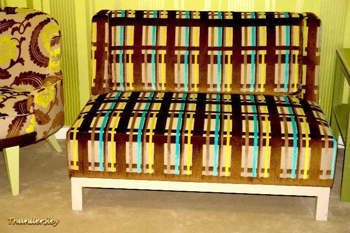 Upholstered Loveseat, Earlsfield Loveseat, Luxury Loveseat