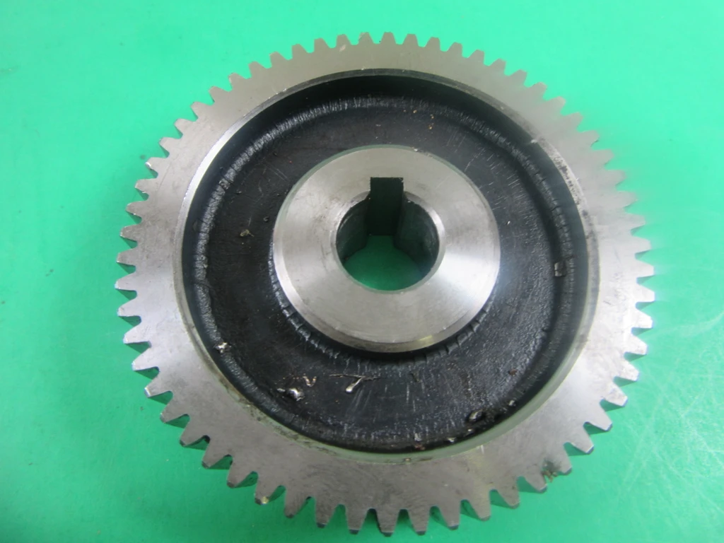 Round Gear Drive for manual or electric sausage stuffer. 