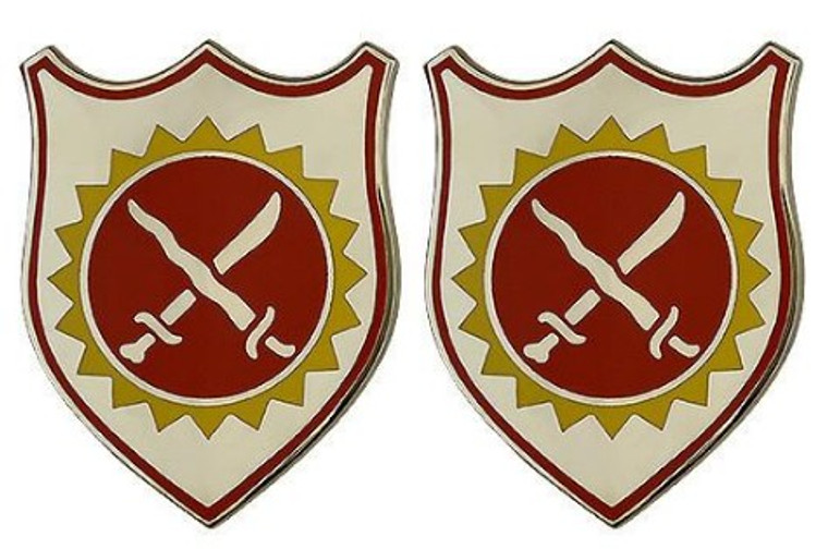 Army Crest: 4th Field Artillery- pair