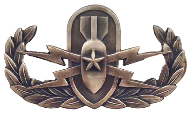 Navy Badge: Senior Explosive Ordnance Disposal - regulation, oxidized