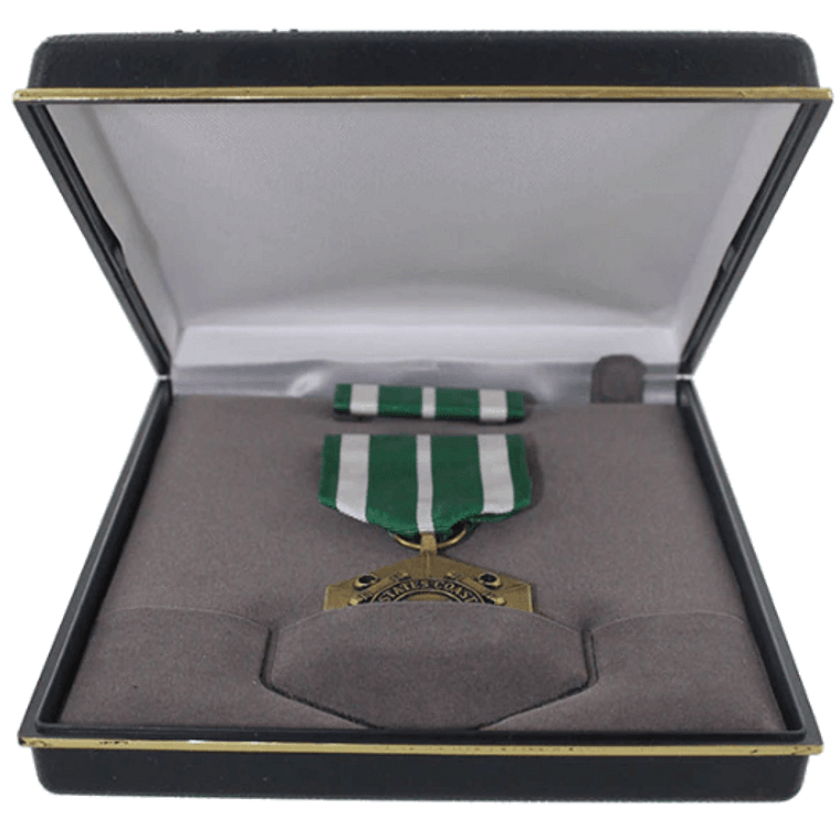 Coast Guard Commendation Medal Presentation Set