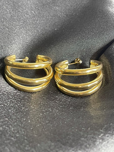 Solid Gold Color Pair Zoey Hoop Earrings Jewelry For Women Solid Gold Color Pair Zoey Hoop Earrings Jewelry For Women