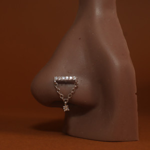 Livia Dangle Chain Nose Stud Piercing Jewelry Livia Dangle Chain Nose Stud Piercing Jewelry