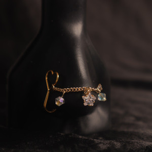 Dangle Stars Chain Side Nose Cuff Stud Piercing Jewelry Dangle Stars Chain Side Nose Cuff Stud Piercing Jewelry