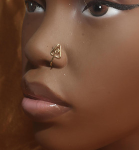 Cute Dainty Triangle Wire African Nose Cuff Cute Dainty Triangle Wire African Nose Cuff