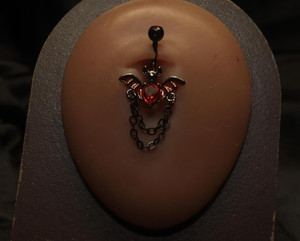 Red Gemmed Spat Sparkler Bat Belly Button