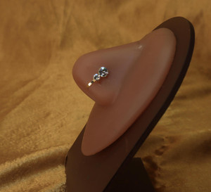 Fake Nose Piercing with Double Circle Cuff Fake Nose Piercing with Double Circle Cuff