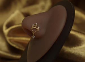 Crown Chain and Dangle Nose Stud Crown Chain and Dangle Nose Stud