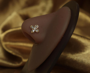 Flower Shape Gem CZ Nose Stud Flower Shape Gem CZ Nose Stud
