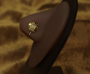 Opalescent Flare Nose Cuff Opalescent Flare Nose Cuff