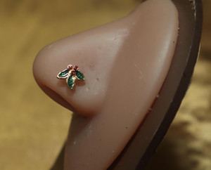 Mistletoe Nose Stud Mistletoe Nose Stud