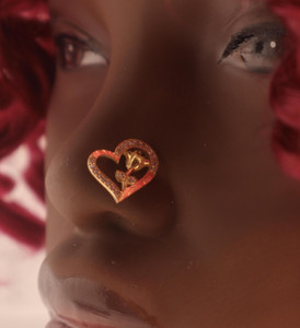 CZ Rose Middle Heart Shape Nose Stud Ring Piercing CZ Rose Middle Heart Shape Nose Stud Ring Piercing