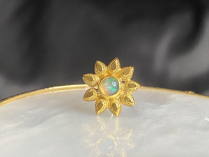 Leilani Opal Gem Nose Stud Ring Piercing Leilani Opal Gem Nose Stud Ring Piercing