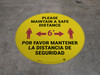 Please Maintain a Safe Distance - Bilingual Spanish - Floor Sign Please Maintain a Safe Distance - Bilingual Spanish - Floor Sign