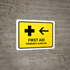 First Aid With Left Arrow Yellow Bilingual Spanish Landscape - Wall Sign First Aid With Left Arrow Yellow Bilingual Spanish Landscape - Wall Sign