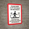 Please Keep a 3ft Distance on Walkways Bilingual Spanish Portrait - Wall Sign