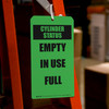 Cylinder Status: Empty/in Use/Full Green - Tear-Off Tag