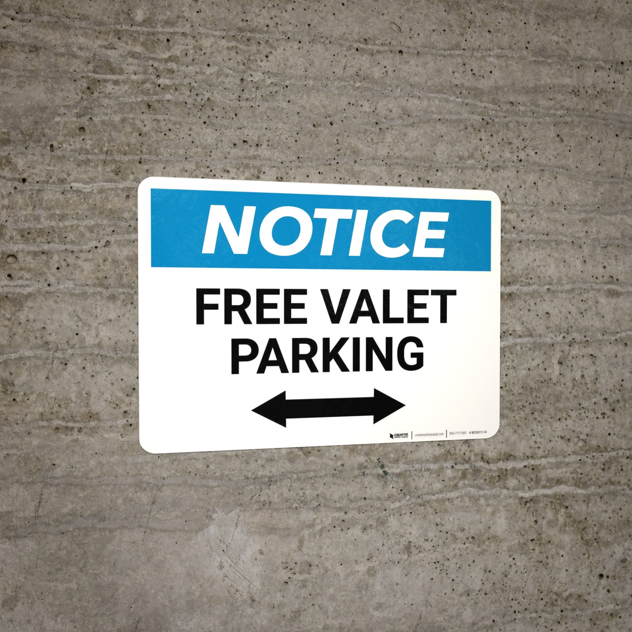 Notice Free Valet Parking with Bidirectional Arrow Landscape