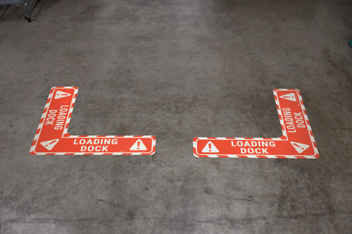 Loading Dock - Floor Sign Corner
