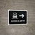 Metro Access With Right Arrow Black Spanish Landscape - Wall Sign