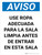 Aviso - Ropa de Sala Limpia EPI Vertical - Wall Sign