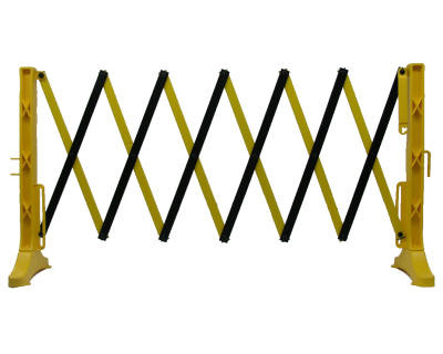 XPANDIT Plastic Barricade