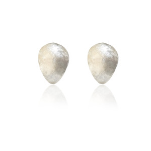 Kelifos Stud Earrings, elegant , minimal ideal for everyday 