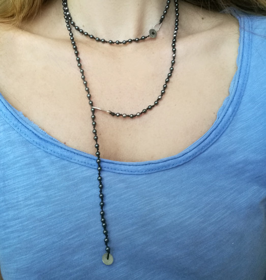 Stylish necklace with stones 