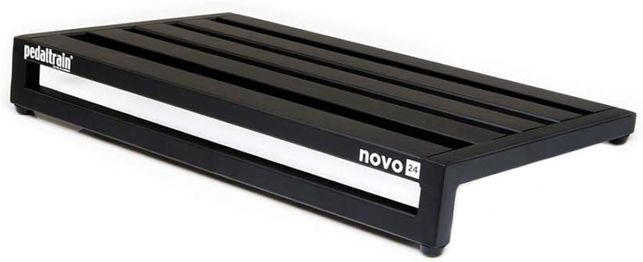Pedaltrain Novo 24 SC 24 x 14.5-Inch Pedalboard with Soft Case