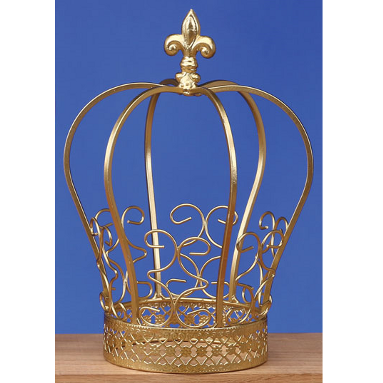 Find A Wholesale Crown Centerpiece For Glamor And Style 