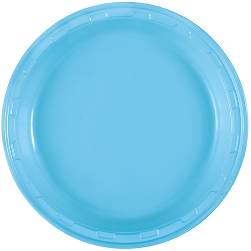 Powder Blue Plastic Dinner Plates. These sturdy round plastic plates feature a light blue color. Package includes 50 count 10in plates.